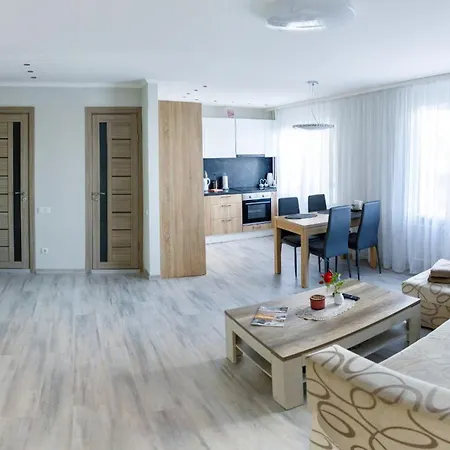 Lulu Apartment *